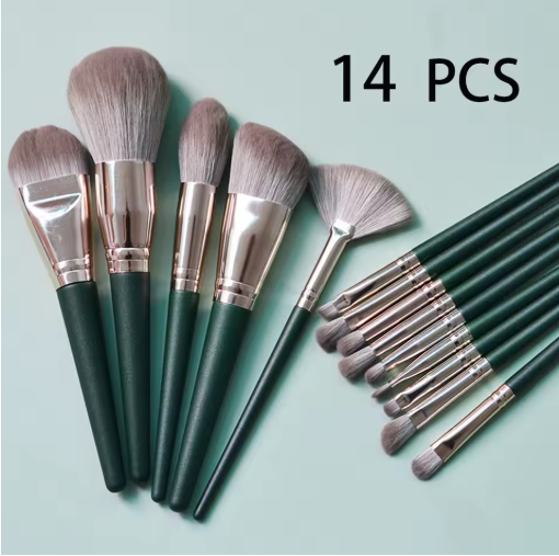 Set de brochas de maquillaje | N&M